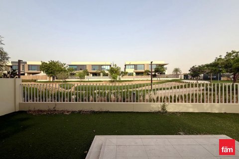 Townhouse in Dubai Hills Estate, Dubai 5 bedrooms, 299.9 sq.m. № 109320 - photo 5
