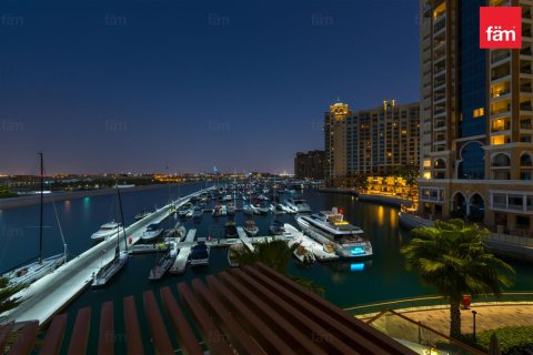 Apartment in Palm Jumeirah, Dubai 50.9 sq.m. № 109315 - photo 8