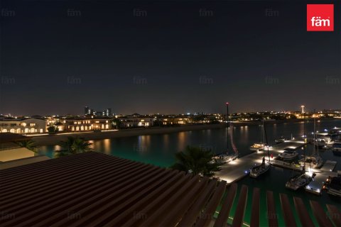 Apartment in Palm Jumeirah, Dubai 50.9 sq.m. № 109315 - photo 4