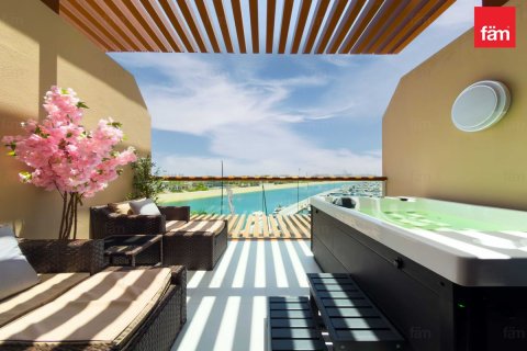 Apartment in Palm Jumeirah, Dubai 50.9 sq.m. № 109315 - photo 15