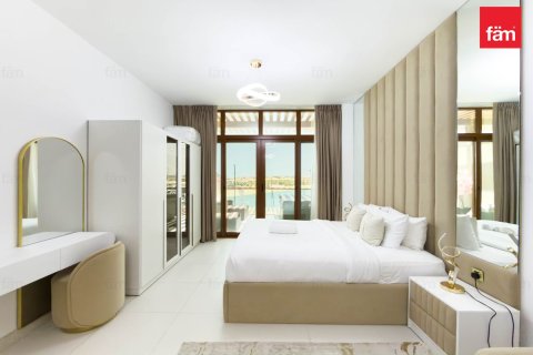 Apartment in Palm Jumeirah, Dubai 50.9 sq.m. № 109315 - photo 16