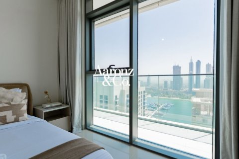 Apartment in Dubai Harbour, Dubai 2 bedrooms, 109 sq.m. № 111858 - photo 22