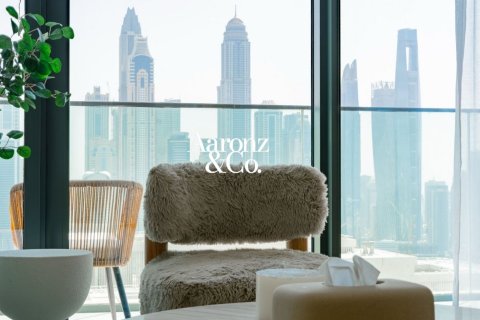 Apartment in Dubai Harbour, Dubai 2 bedrooms, 109 sq.m. № 111858 - photo 8