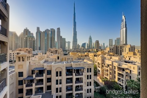 Apartment in Old Town, Dubai 2 bedrooms, 113 sq.m. № 111857