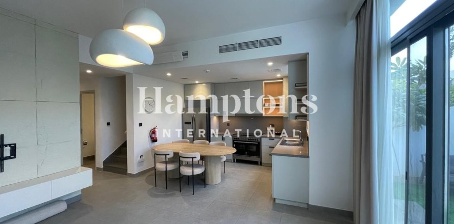 Таунхаус в Ruba, Arabian Ranches 3, Дубай, 3 спальни, 144.839м², № 99611