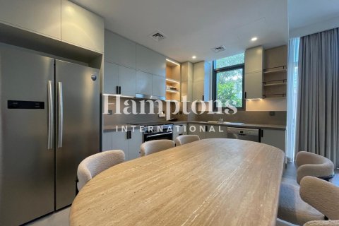 Снять в аренду таунхаус в Ruba, Arabian Ranches 3, Дубай: 3 спальни, 144.83949312м², № 99611 - фото 3