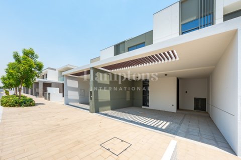 Снять в аренду таунхаус в Ruba, Arabian Ranches 3, Дубай: 3 спальни, 144.83949312м², № 99611 - фото 13