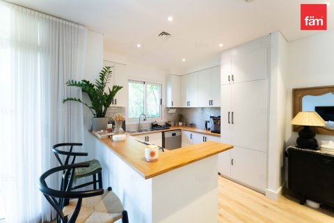 Adosado en Town Square, Dubai, 3 dormitorios, 187.8 m², № 58817 - foto 2