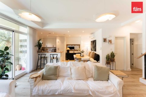 Adosado en Town Square, Dubai, 3 dormitorios, 187.8 m², № 58817 - foto 10