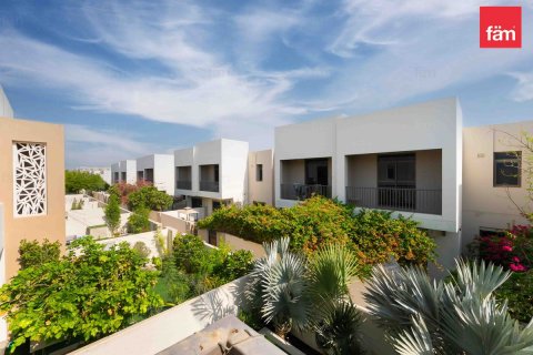 Adosado en Town Square, Dubai, 3 dormitorios, 187.8 m², № 58817 - foto 14