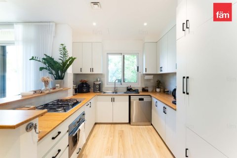 Adosado en Town Square, Dubai, 3 dormitorios, 187.8 m², № 58817 - foto 3