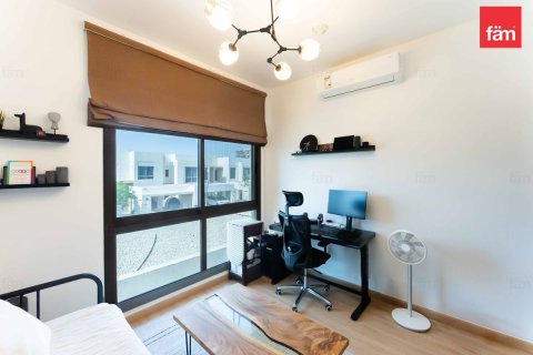 Adosado en Town Square, Dubai, 3 dormitorios, 187.8 m², № 58817 - foto 18