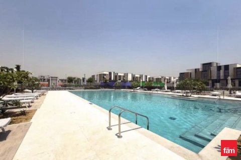 Townhouse in Dubai 3 bedrooms, 168 sq.m. № 58819 - photo 5