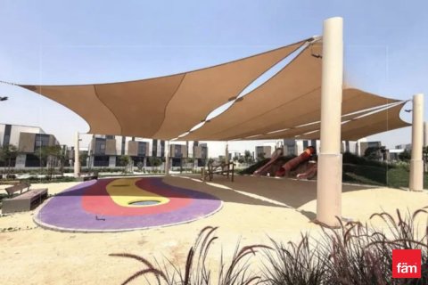 Townhouse in Dubai 3 bedrooms, 168 sq.m. № 58819 - photo 6