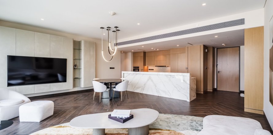Квартира в Zabeel, Дубай, 2 спальни, 150м², № 120300