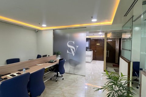 Oficina en Business Bay, Dubai, 94 m², № 115547 - foto 5