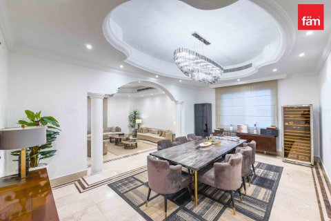 Villa en Al Barsha, Dubai, 5 dormitorios, 1399.8 m², № 85820 - foto 20
