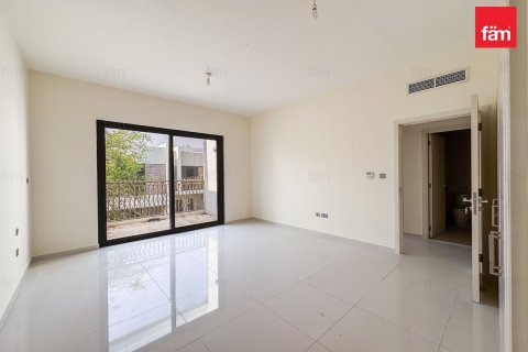 Villa à Dubai, 4 chambres, 174.8 m², № 85812 - photo 4