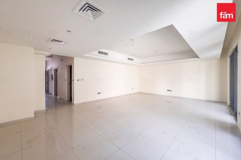 Villa à Dubai, 4 chambres, 174.8 m², № 85812 - photo 3