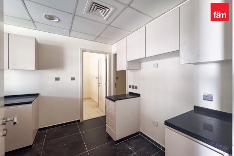 Villa à Dubai, 4 chambres, 174.8 m², № 85812 - photo 9