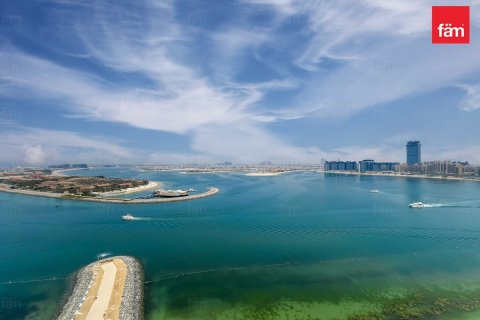 Снять в аренду квартиру в Dubai Harbour, Дубай: 3 спальни, 197.9м², № 64268 - фото 3