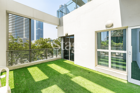 Villa en Executive Towers, Business Bay, Dubai, 4 dormitorios, 538 m², № 122191 - foto 17
