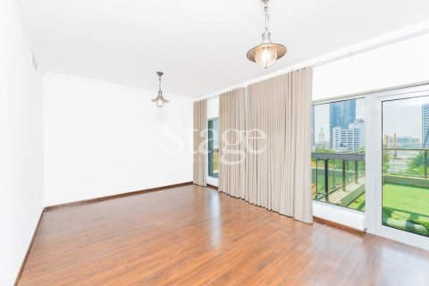 Villa en Executive Towers, Business Bay, Dubai, 4 dormitorios, 538 m², № 122191 - foto 12