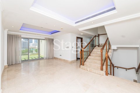 Villa en Executive Towers, Business Bay, Dubai, 4 dormitorios, 538 m², № 122191 - foto 5