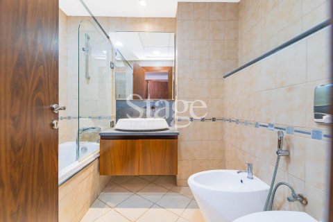 Villa en Executive Towers, Business Bay, Dubai, 4 dormitorios, 538 m², № 122191 - foto 22