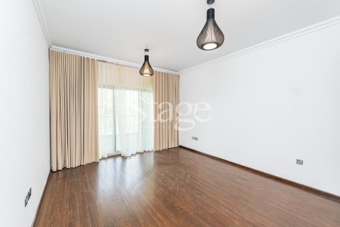 Villa en Executive Towers, Business Bay, Dubai, 4 dormitorios, 538 m², № 122191 - foto 8