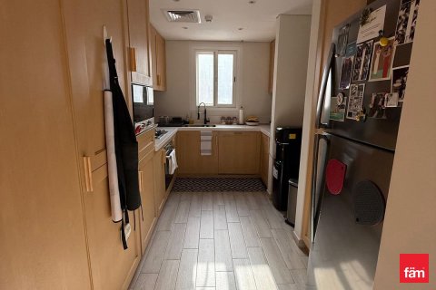 Apartment in Dubai 2 bedrooms, 177.5 sq.m. № 23625 - photo 6