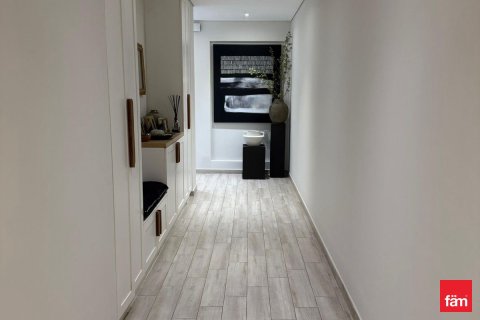 Apartment in Dubai 2 bedrooms, 177.5 sq.m. № 23625 - photo 17