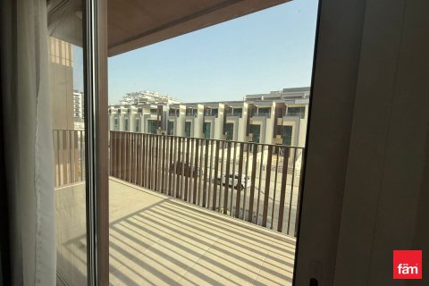 Apartment in Dubai 2 bedrooms, 177.5 sq.m. № 23625 - photo 13