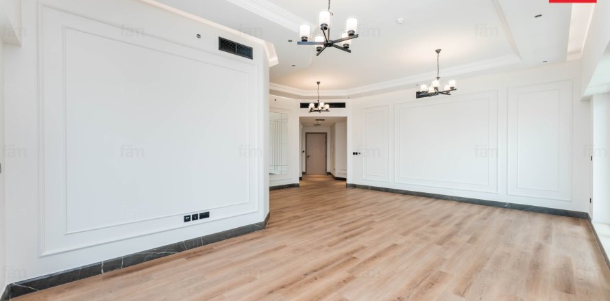 Квартира в Дубае, 3 спальни, 221.3м², № 109839