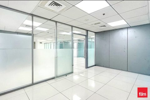 Office in Dubai 177.4 sq.m. № 48881 - photo 11