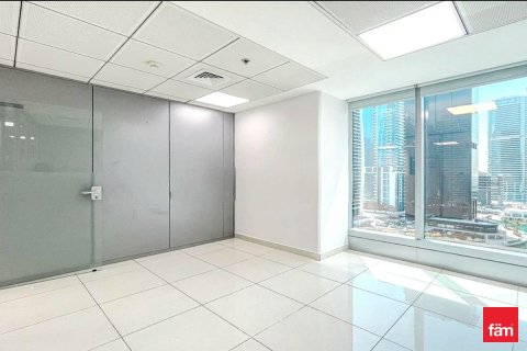 Office in Dubai 177.4 sq.m. № 48881 - photo 2