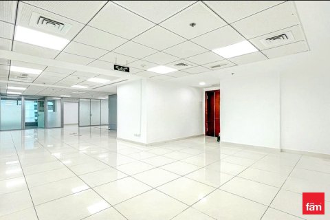 Office in Dubai 177.4 sq.m. № 48881 - photo 4