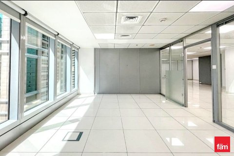 Office in Dubai 177.4 sq.m. № 48881 - photo 8
