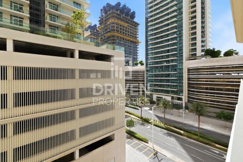 Appartement à EMAAR Beachfront, Dubai Harbour, Dubai, 1 chambre, 79.8 m², № 128151 - photo 17
