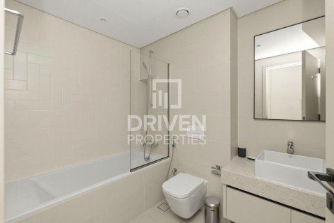 Appartement à EMAAR Beachfront, Dubai Harbour, Dubai, 1 chambre, 79.8 m², № 128151 - photo 14