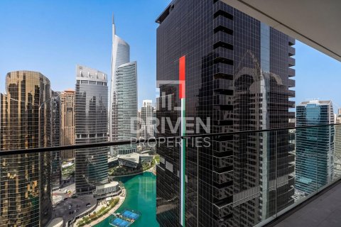 Apartment in Jumeirah Lake Towers, Dubai 1 bedroom, 99.78 sq.m. № 137304