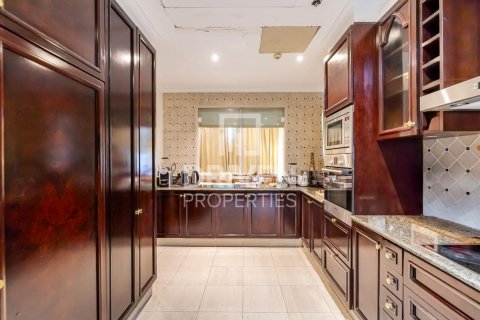 Apartment in Downtown Dubai (Downtown Burj Dubai), Dubai 2 bedrooms, 281.77 sq.m. № 137314 - photo 10