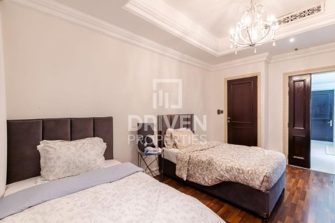 Apartment in Downtown Dubai (Downtown Burj Dubai), Dubai 2 bedrooms, 281.77 sq.m. № 137314 - photo 14