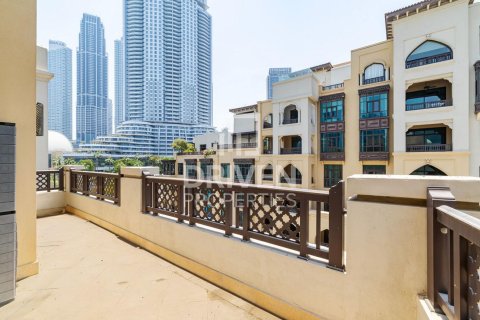 Apartment in Downtown Dubai (Downtown Burj Dubai), Dubai 2 bedrooms, 281.77 sq.m. № 137314 - photo 5