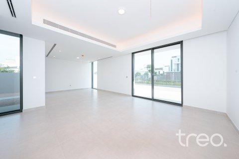 Villa à Arabian Ranches 3, Dubai, 4 chambres, 430.61 m², № 119387 - photo 4