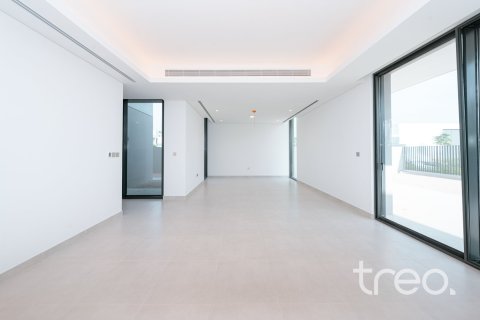 Villa à Arabian Ranches 3, Dubai, 4 chambres, 430.61 m², № 119387 - photo 3