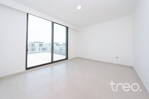 Villa à Arabian Ranches 3, Dubai, 4 chambres, 430.61 m², № 119387 - photo 25