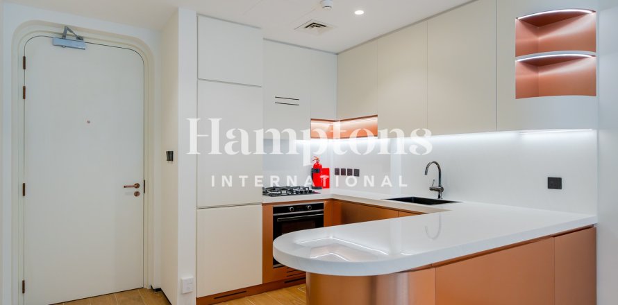 Apartment in FIVE at Jumeirah Village Circle, Jumeirah Village Circle, Dubai 1 bedroom, 65.6796 sq.m. № 95288