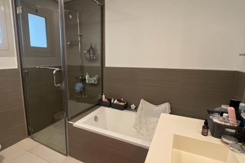 Townhouse in Dubai 3 bedrooms, 179 sq.m. № 96970 - photo 11