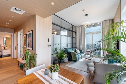 Apartment in Dubai 2 bedrooms, 68 sq.m. № 96975